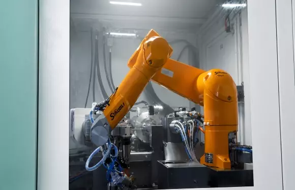 Bumiller CNC pr&aelig;cisionscylindrisk slibemaskine