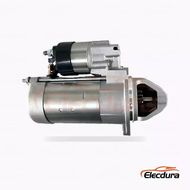 0001109369 Siln&yacute; startovac&iacute; motor, 12V 2,3kW, 9 zubů, pohled na zadn&iacute; termin&aacute;l